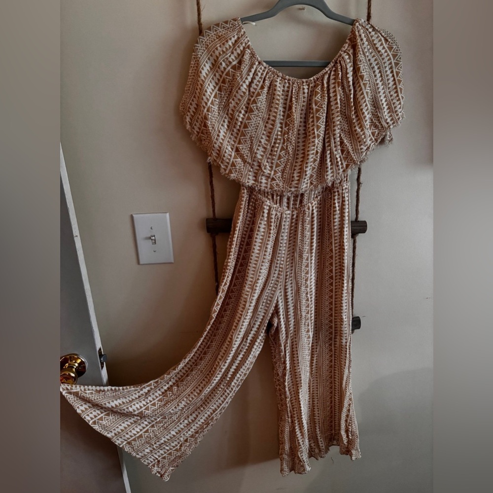 Elan Jumpsuit tan & cream